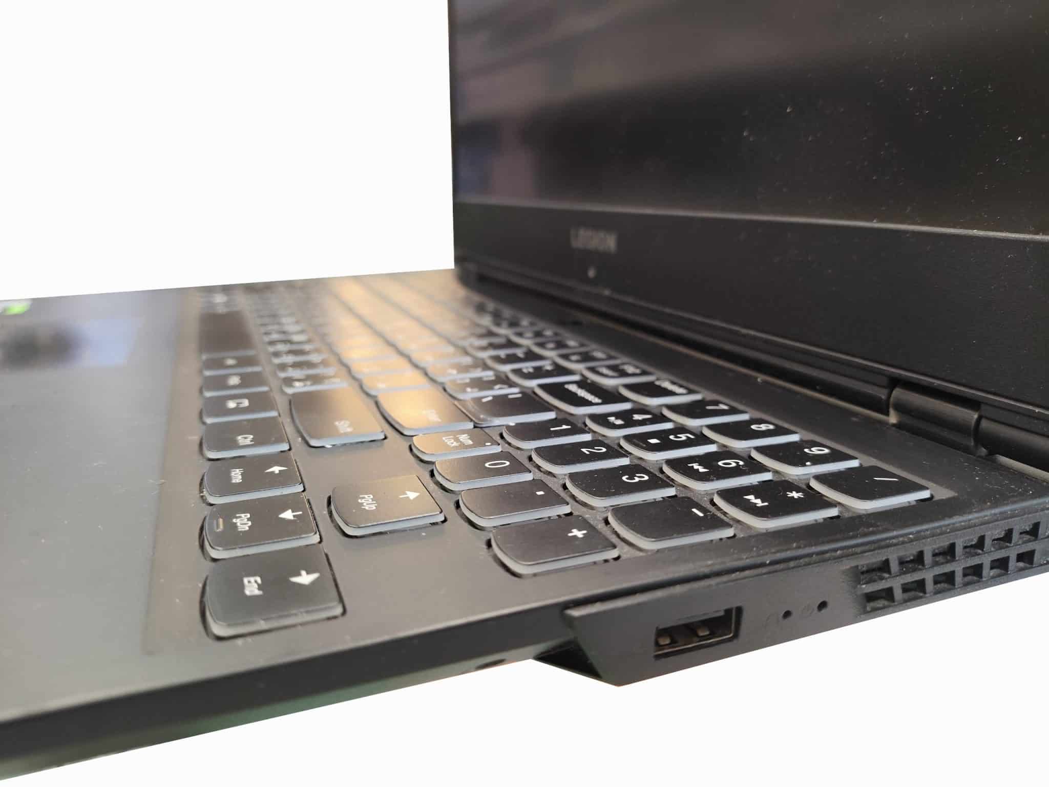 لپتاپ کارکرد LENOVO LEGION Y540 - Image 4