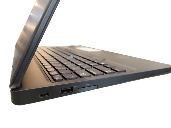 لپتاپ استوک dell 5590 - Image 5